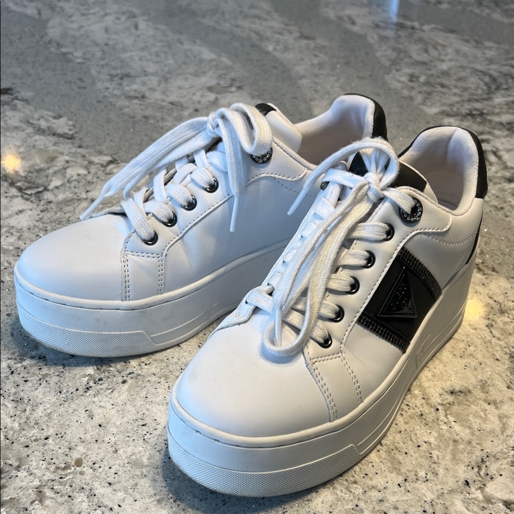 GUESS Sendra White Platform Sneakers - Women’s Size 7 EUC - Picture 11 of 11